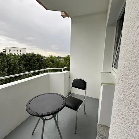 アパート Fewo-apartment