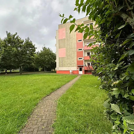 アパート Fewo-apartment マクデブルク