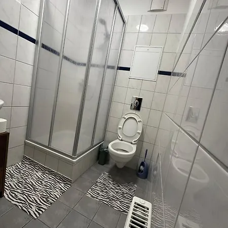 アパート Fewo-apartment